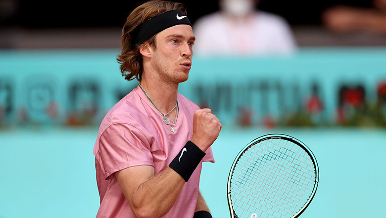 Mubadala World Tennis Championship - Rubleev vs Shapovalov, 20:00 on December 17 - Photo 1