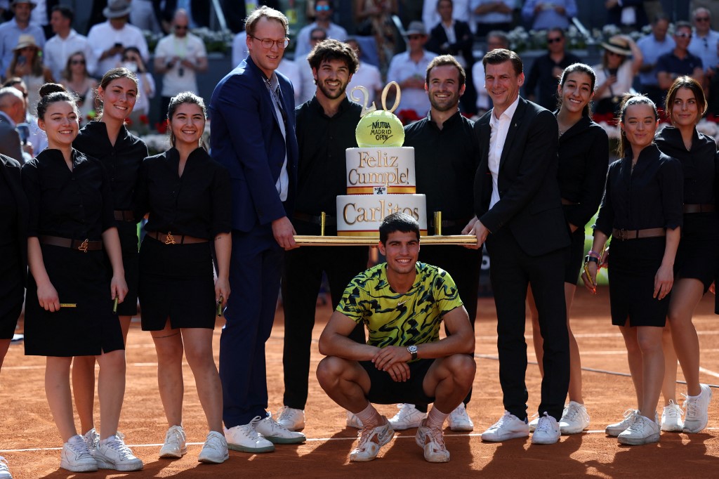Carlos Alcaraz fought the Madrid Open final with Jan -Lennard Struff - Photo 2