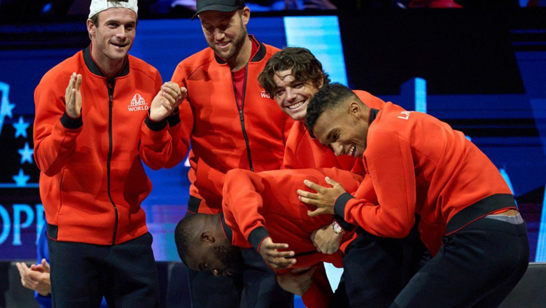 Djokovic lost the match, the world team was crowned for the first time in Laver Cup - Photo 4