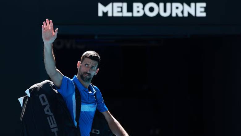 Zverev protects Djokovic: 'Please don't boo him' - Photo 1