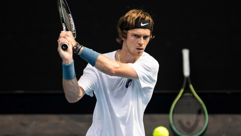 RUbleV - Photo 1