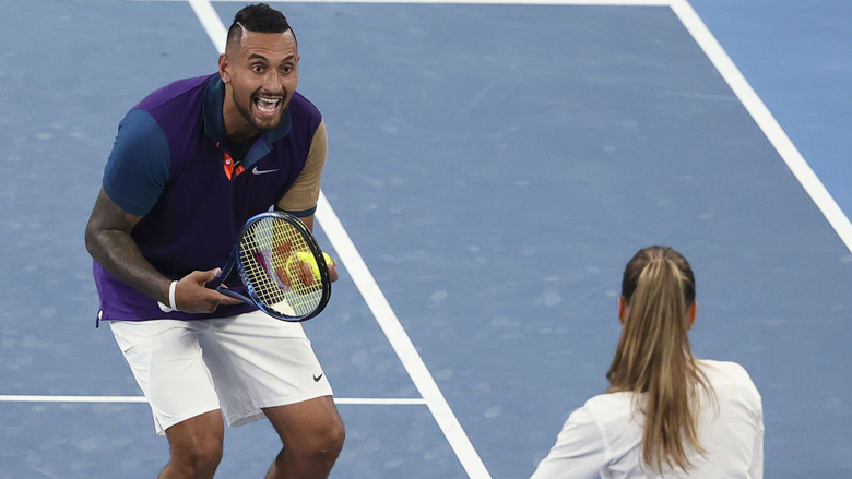 Kyrgios is aggressive with Hollywood actor in the defeat of Nadal - Photo 1