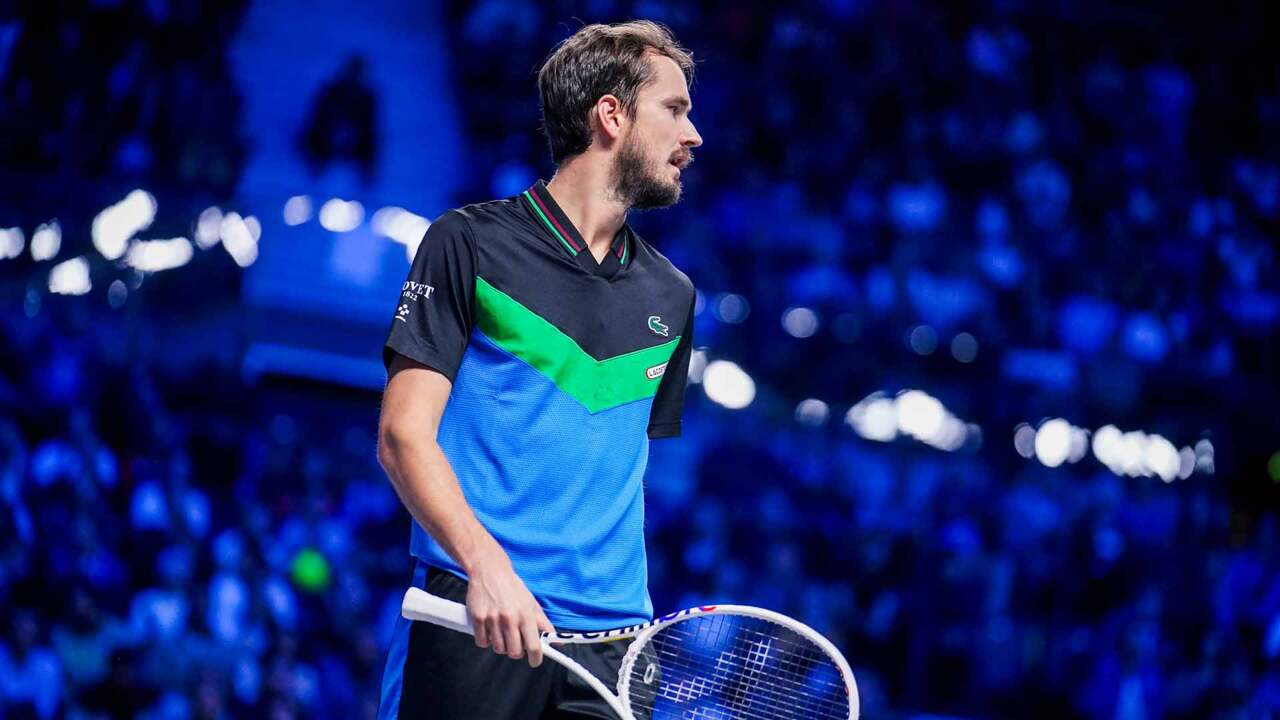 Medvedev is spectacularly upstream, Zverev met RubleV in the Mountains of Vienna Open - Photo 1