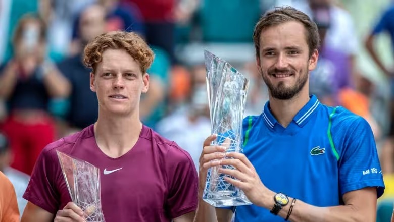 Medvedev lowered Sinner after 2 sets, champion Miami Open 2023 - Photo 1