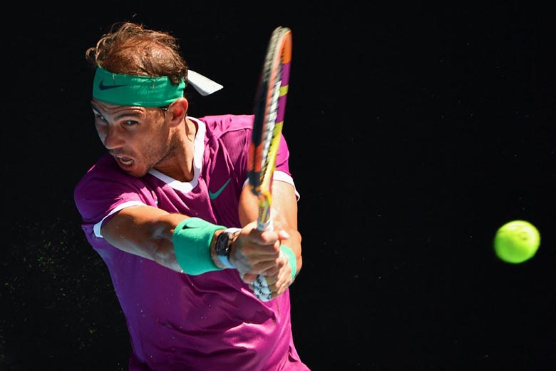 Nadal 'survived' after 5 sets before Shapovalov, set foot in the semi -finals of Australian expansion - Photo 2