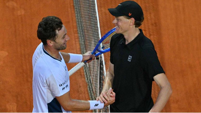 Ruud lost the carpet in the quarterfinals of Rome Masters, only won 1 game before Sinner - Photo 1