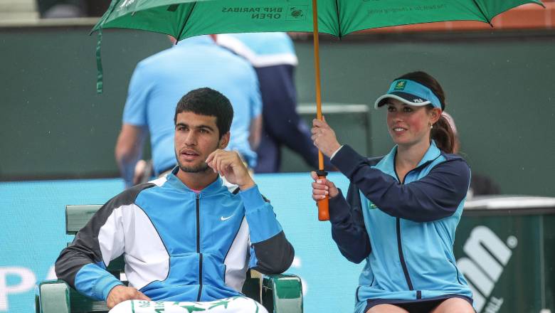 The Indian Wells Masters semi -final between Alcaraz and Sinner was delayed for 3 hours because it rained - Photo 1