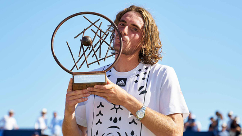 Tsitsipas champion Mallorca Open, running perfect for Wimbledon 2022 - Photo 1