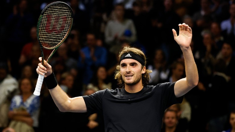 Tsitsipas played the 24th final in the 2022 season - Photo 1