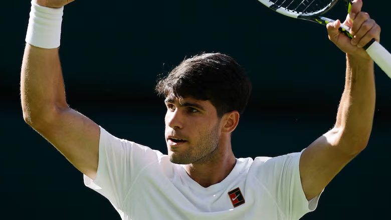 Alcaraz 'sucked to death' after 5 sets in the Wimbledon 2025 match - Photo 2