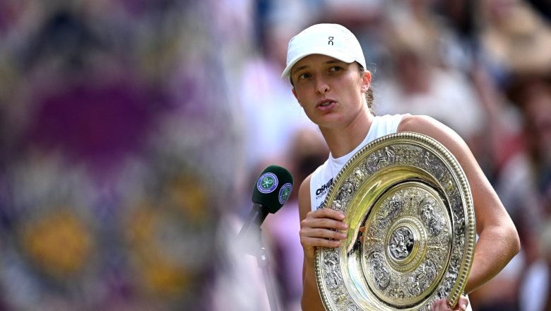 Swiatek shocked in the Wimbledon 2025 final with a 'destruction' 6-0, 6-0-Photo 2