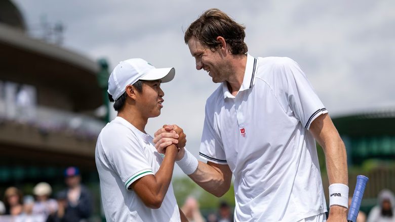 Young Vietnamese stars learned to lose quickly in the second round of Wimbledon 2025 - Photo 1
