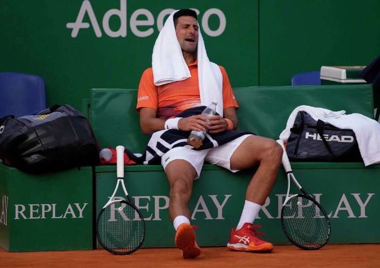 Djokovic: I am completely exhausted in set 3, my legs no longer feel - Photo 2