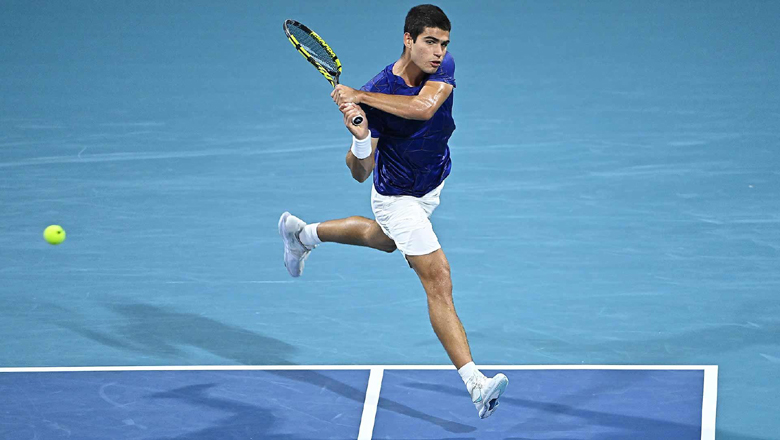 Alcaraz lowered Kecmanovic after 3 sets, met a Medvedev tennis player in the semi -finals of Miami Open - Photo 1