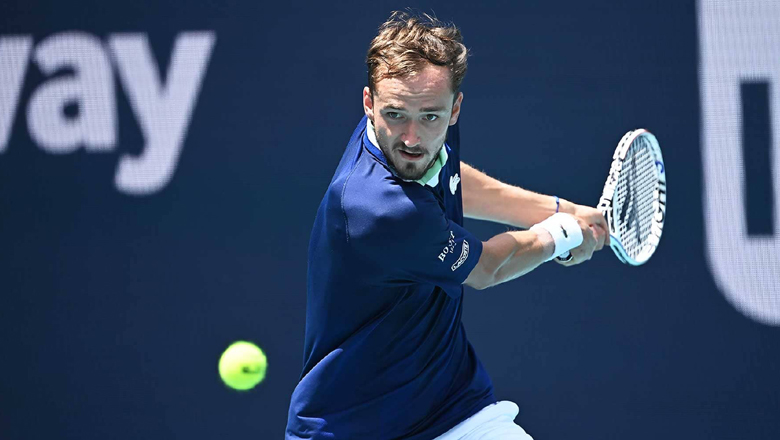 Medvedev wins the compatriots of Nadal, in round 4 Miami Open 2022 - Photo 1