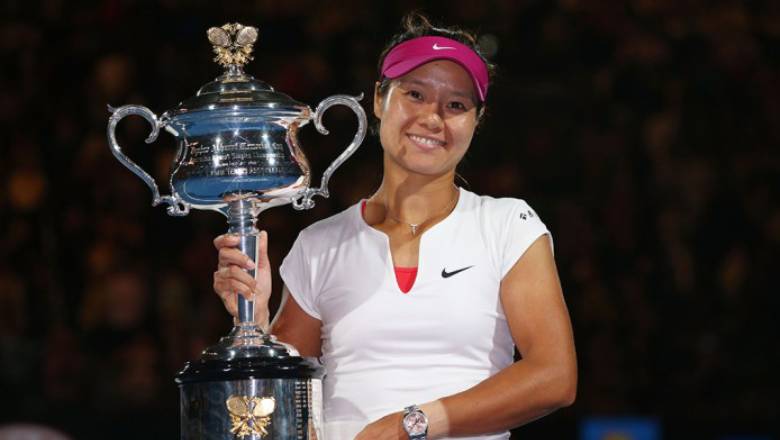 Chinese tennis player Zheng Qinwen makes a history with the Australian final ticket expansion 2024 - Photo 2