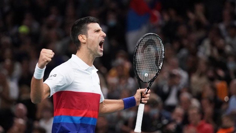 Medvedev overwhelms Zverev, reunited with Djokovic in the final of Paris Masters 2021 - Photo 2