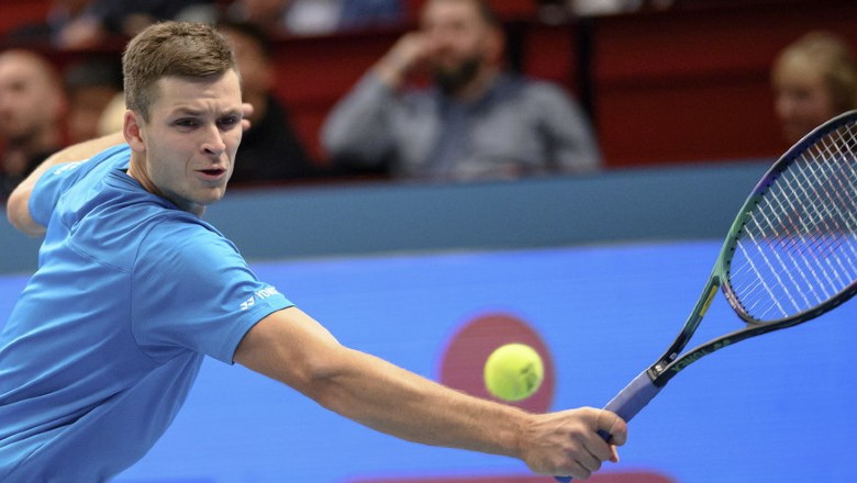 Murray Revenge Hurkacz successfully, winning tickets to the second round of Vienna Open - Photo 2