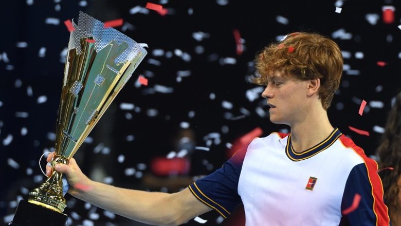 Jannik Sinner successfully defended the Sofia Open champion - Photo 2