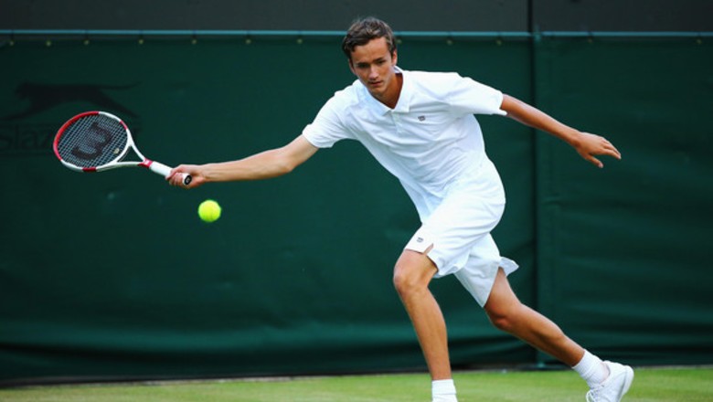 Medvedev for the first time on the pitch, confidently conquer Wimbledon - Photo 2
