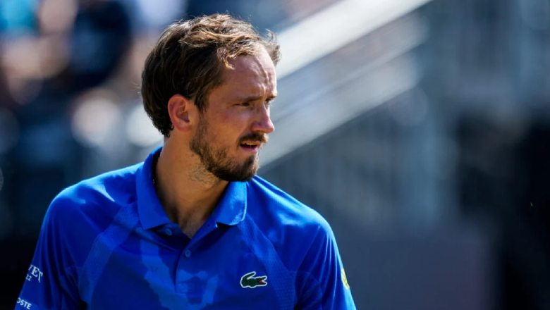 Medvedev reached 400 victory, in the quarterfinals Halle Open 2025 - Photo 2