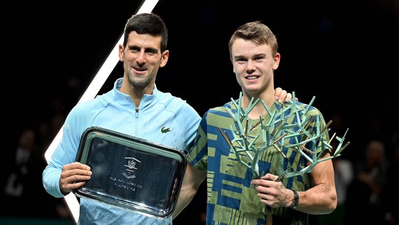 Djokovic 'sucked away' in the third round, recreated the final of Paris Masters 2022 with Rune - Photo 2