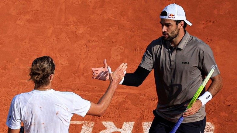 Berrettini No. 1 Zverev seed type right in the second round of Monte Carlo Masters - Photo 1