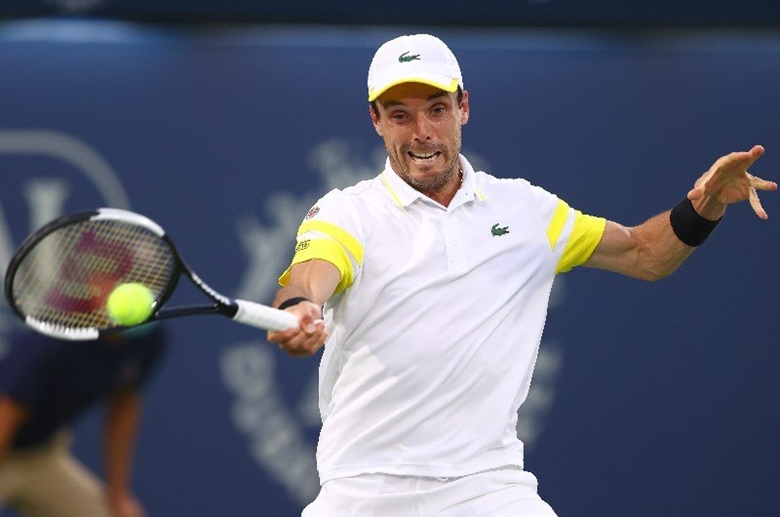 Commenting Tennis Roberto Bautista Agut vs Jannik Sinner, 0:00 on April 3 - Photo 1