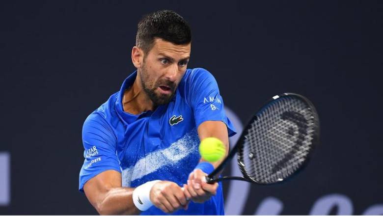 Djokovic impresses at Brisbane International, Kyrgios was eliminated early - Photo 1