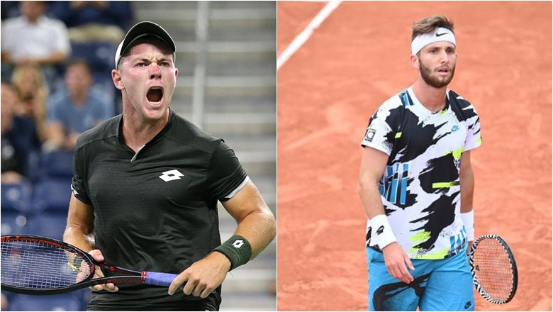 Dominik Koepfer vs Corentin Moutet, 16:00 on April 20 - Photo 1