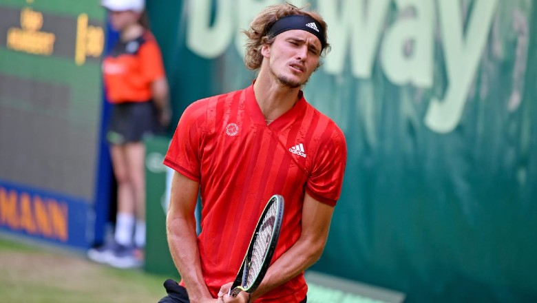 Halle Open welcomes the 3rd shock: Zverev follows Federer to leave the prize early - Photo 1