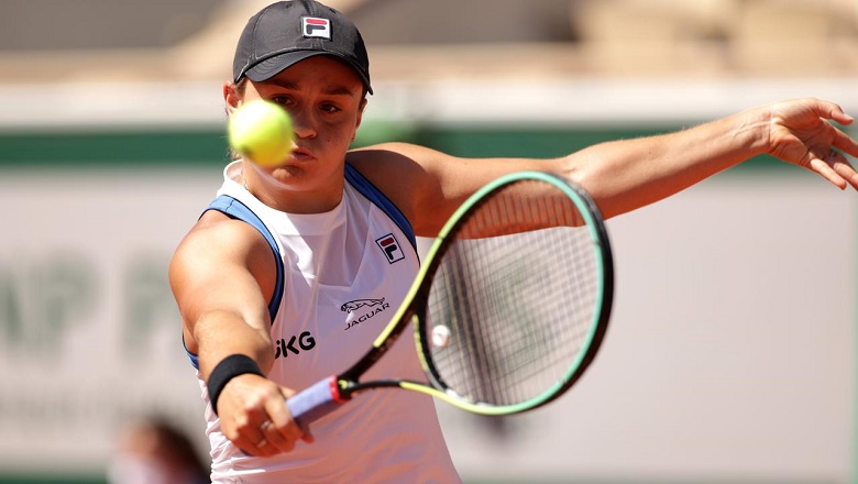 Comments on the single women's single Garros today 3/6: Barty meets Linette, Swiatek Dau Peterson - Photo 3