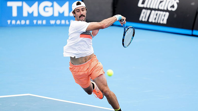 Judgment of Pella vs Thompson tennis - Round 1 Winston -Salem Open, 02h00 Today 24/8 - Photo 1
