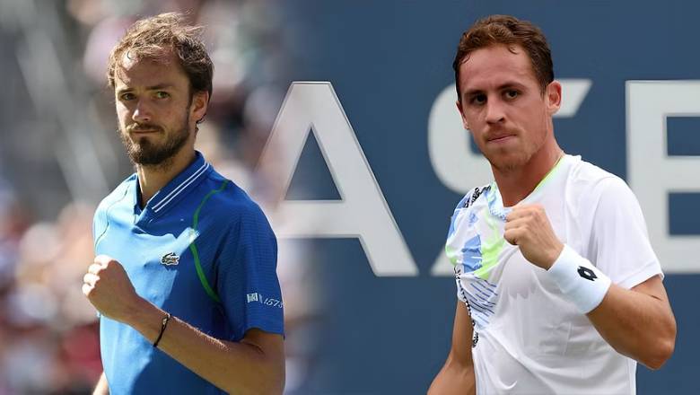 Directly tennis Medvedev vs Carballes Baena, Round 2 Indian Wells Masters - 11:00 on March 10 - Photo 1