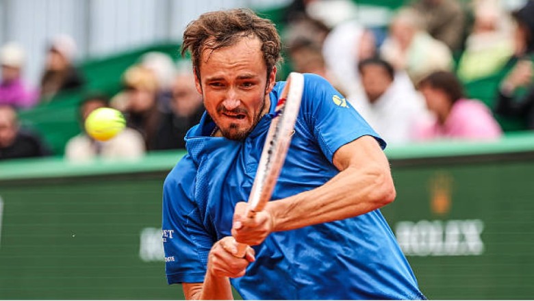 Medvedev 'Debt collection' successfully, in the second round of Monte Carlo Masters - Photo 1