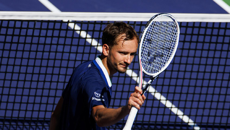 Medvedev lost to Monfils, eliminated from Indian Wells Masters 2022 from round 3 - Photo 2