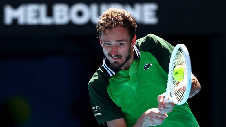 Medvedev won Hurkacz after 5 sets, in the semi -finals of Australia expanded 2024 - Photo 1