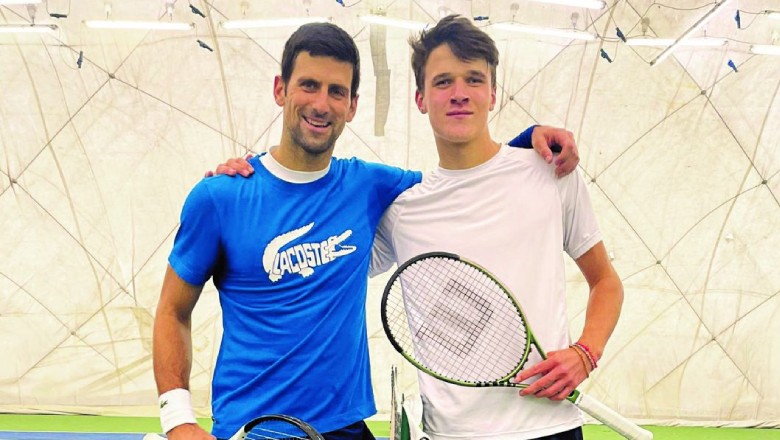 Mensik: Djokovic is the reason for me to play tennis - Photo 1