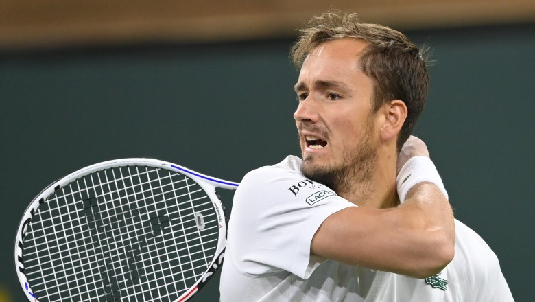 Overcoming Krajinovic, Medvedev met Dimitrov in the fourth round of Indian Wells Masters - Photo 1