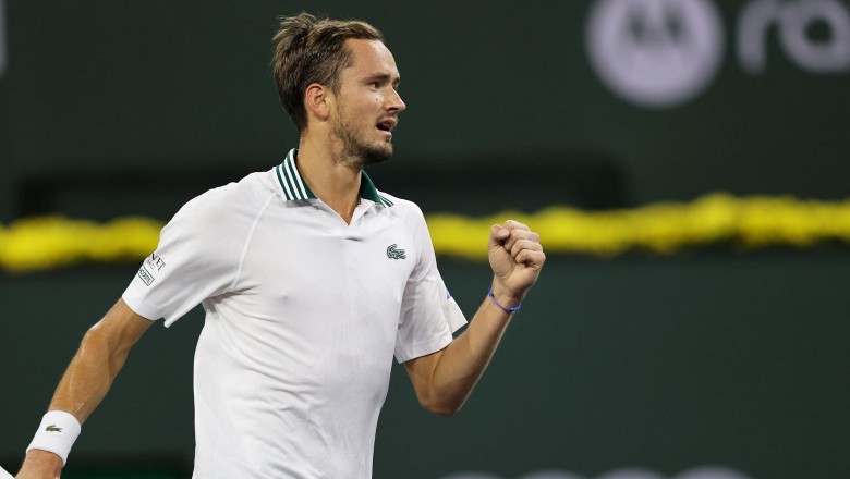 Tennis schedule today 3/11: Paris Masters 2021 - Medvedev match - Photo 1