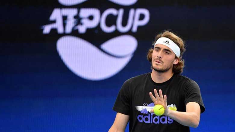 Tsitsipas gave up in the opening match of ATP Cup 2022 - Photo 1